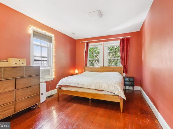 4225 Regent Square, Philadelphia PA 19104
