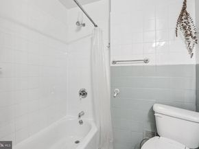 4225 Regent Square, Philadelphia PA 19104