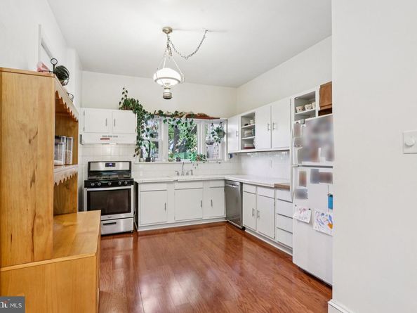 4225 Regent Square, Philadelphia PA 19104