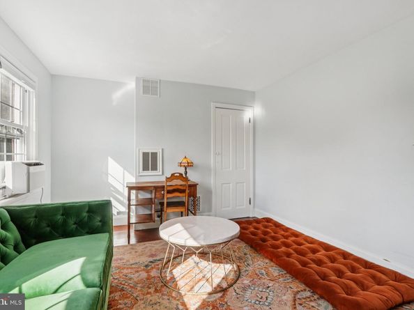 4225 Regent Square, Philadelphia PA 19104