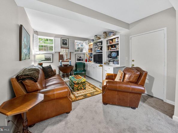 3631 39TH Street NW A313, Washington DC 20016