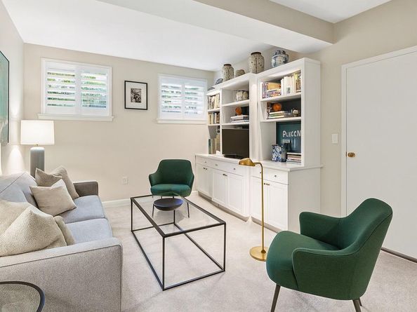 3631 39TH Street NW A313, Washington DC 20016