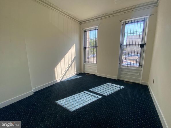 1617 W Oxford Street, Philadelphia PA 19121