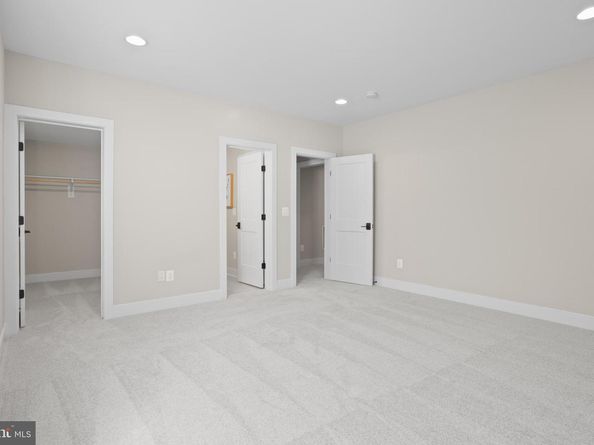 7605 Burnside Court, Falls Church VA 22043