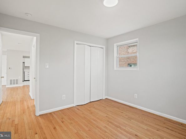 1138 N Stafford Street, Arlington VA 22201
