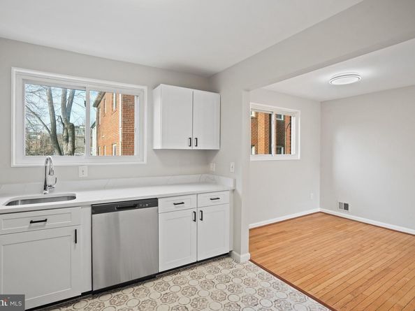 1138 N Stafford Street, Arlington VA 22201