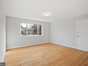 1138 N Stafford Street, Arlington VA 22201