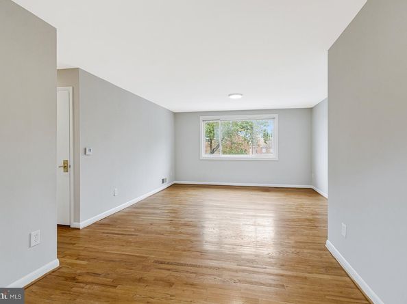1138 N Stafford Street, Arlington VA 22201