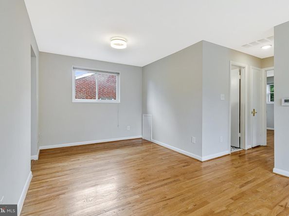 1138 N Stafford Street, Arlington VA 22201