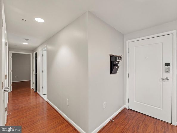350 G Street SW N310, Washington DC 20024
