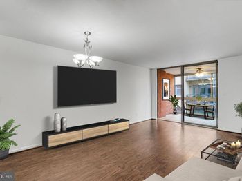 1024 N Utah Street N