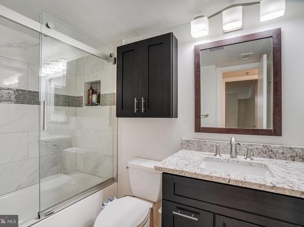 1024 N Utah Street N 522, Arlington VA 22201