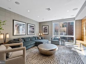 609 Queen Street, Philadelphia PA 19147