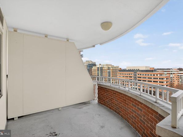 900 N Taylor Street 909, Arlington VA 22203