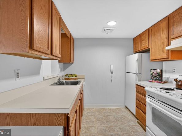 900 N Taylor Street 909, Arlington VA 22203