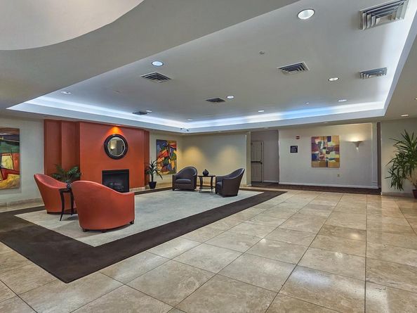 801 S Greenbrier Street 412, Arlington VA 22204