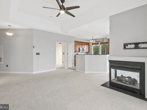 801 S Greenbrier Street 412, Arlington VA 22204