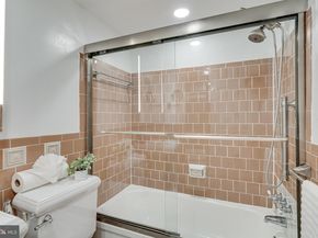 1923 Wilson Lane 202, Mclean VA 22102