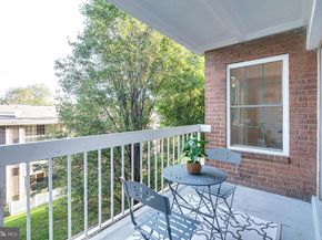 1923 Wilson Lane 202, Mclean VA 22102