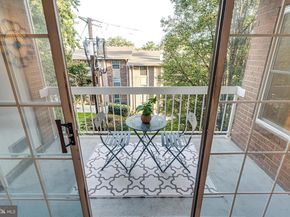 1923 Wilson Lane 202, Mclean VA 22102