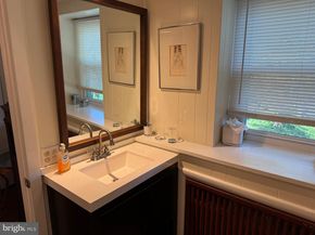 861 S Gulph Road, King Of Prussia PA 19406