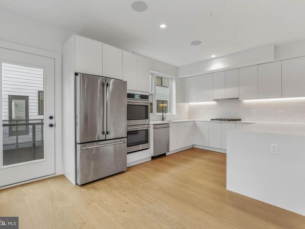 650 Fairmount Avenue A2, Philadelphia PA 19123
