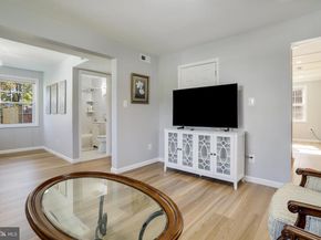 6908 Barrett, Falls Church VA 22042