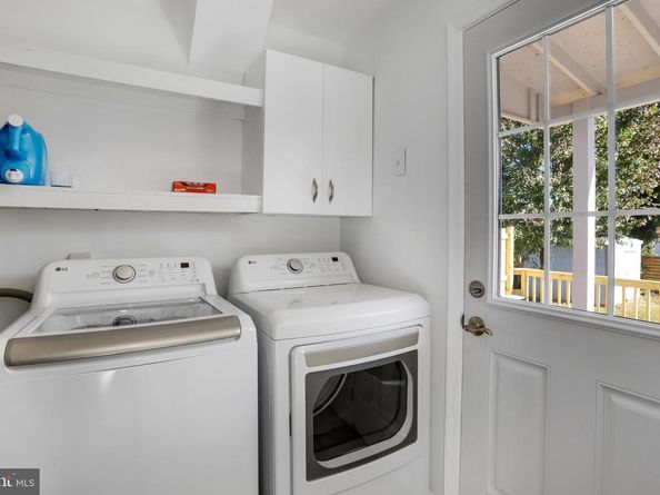 6908 Barrett, Falls Church VA 22042