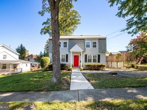 6908 Barrett, Falls Church VA 22042