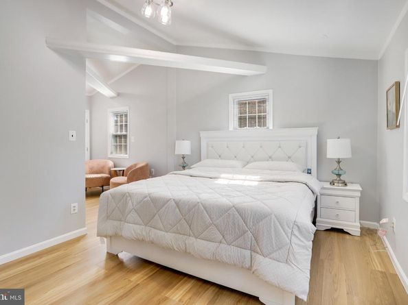 6908 Barrett, Falls Church VA 22042