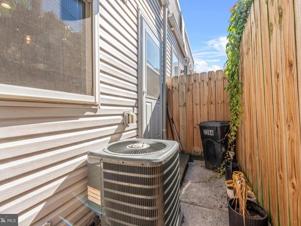 2204 E Albert Street, Philadelphia PA 19125