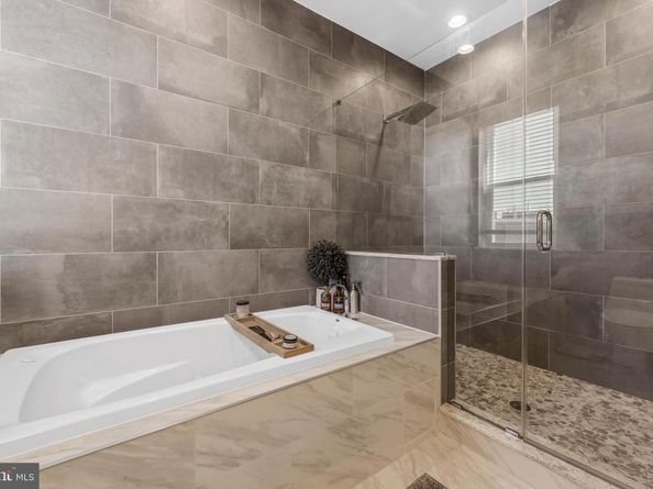 2204 E Albert Street, Philadelphia PA 19125