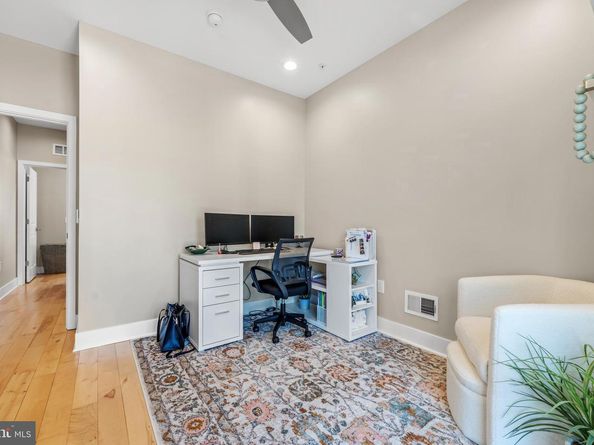2204 E Albert Street, Philadelphia PA 19125