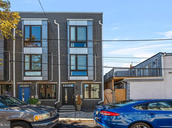 2204 E Albert Street, Philadelphia PA 19125