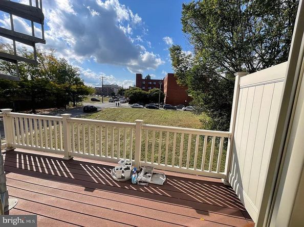 1002 Fairmount Avenue, Philadelphia PA 19123