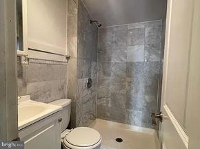 1002 Fairmount Avenue, Philadelphia PA 19123