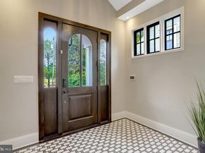 710 N Highland Street, Arlington VA 22201