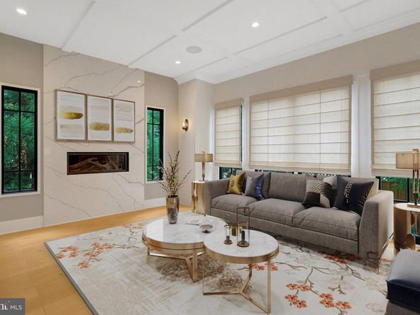 710 N Highland Street, Arlington VA 22201