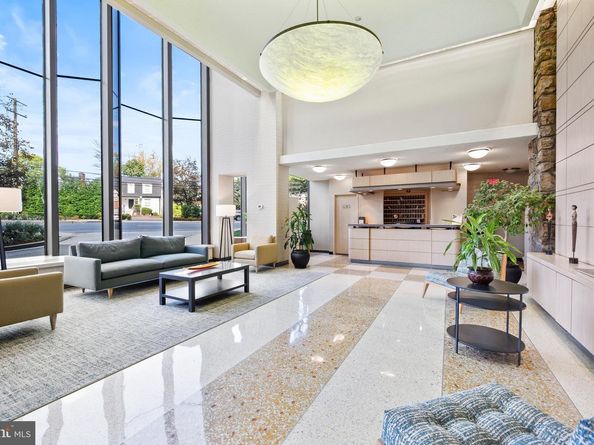 4242 E West Highway 617, Chevy Chase MD 20815