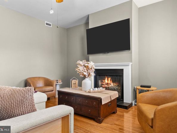 1642-44 Ridge Avenue, Philadelphia PA 19130