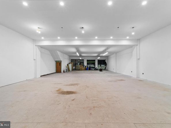 1642-44 Ridge Avenue, Philadelphia PA 19130