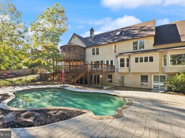 1235 Gilman Court, Herndon VA 20170