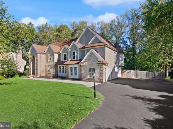 1235 Gilman Court, Herndon VA 20170