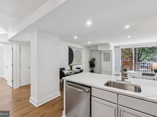 800 4TH Street SW S121, Washington DC 20024