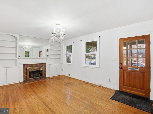 6758 Eastern Avenue NW, Washington DC 20012