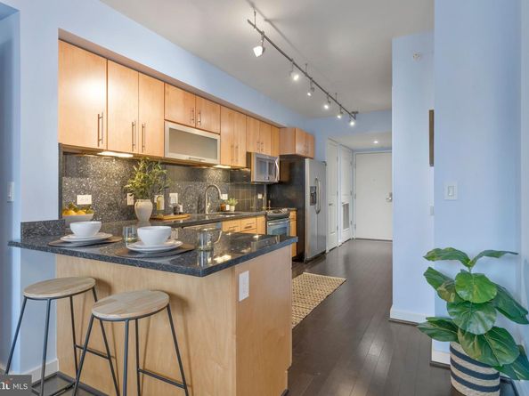 1025 1st Street SE 907, Washington DC 20003