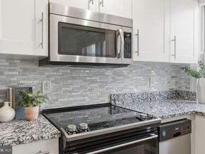 18 9TH Street NE 305, Washington DC 20002