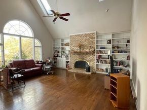 6211 Madawaska Road, Bethesda MD 20816