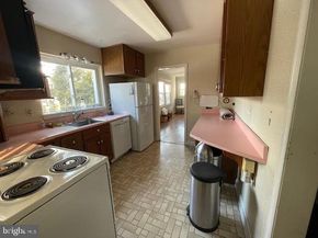 6211 Madawaska Road, Bethesda MD 20816