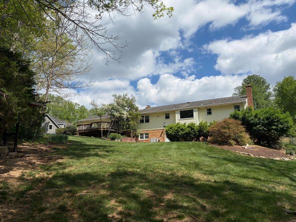 10425 Lake Ridge Drive, Oakton VA 22124